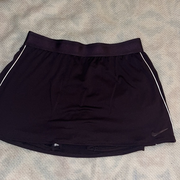 Nike tennis skirt size M - Picture 2 of 3